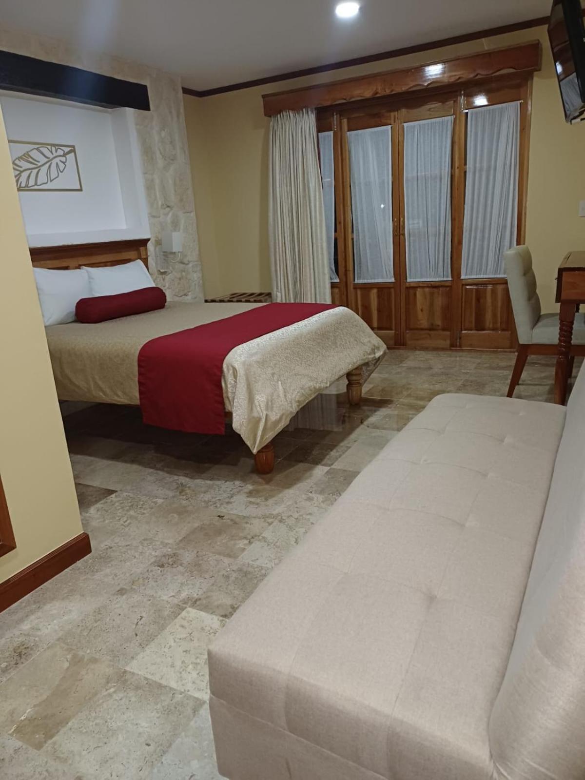 Cancun International Suites Bagian luar foto