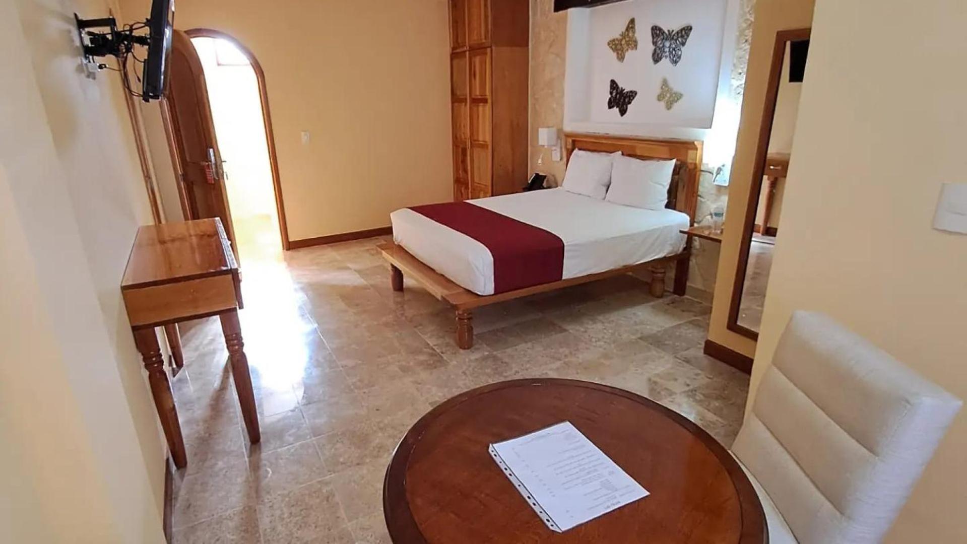 Cancun International Suites Bagian luar foto