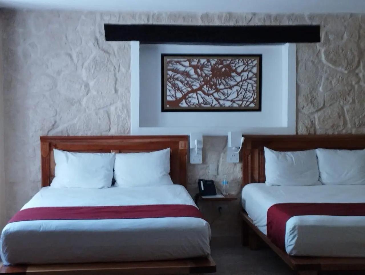Cancun International Suites Bagian luar foto